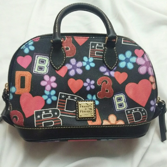 Dooney & Bourke Handbags - DOONEY & BOURKE Varsity Print Purse